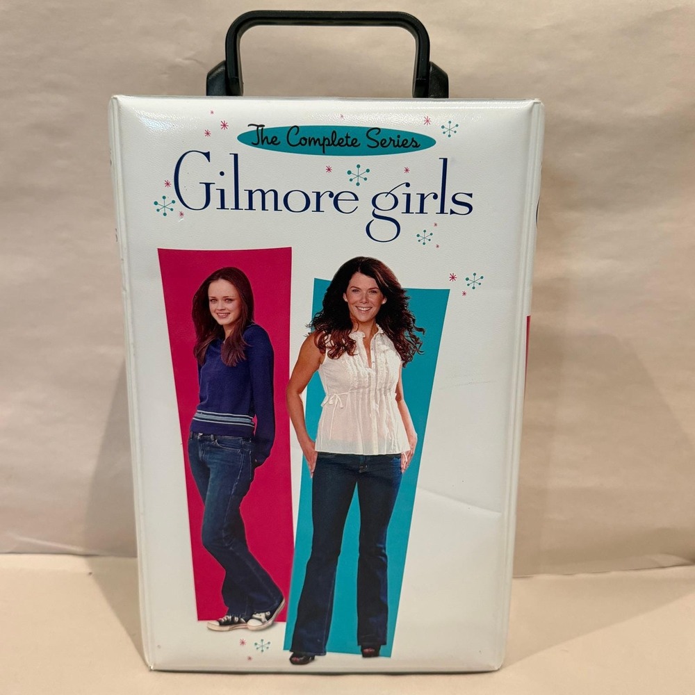 Gilmore Girls Complete Series 42 Disc DVD Set Vinyl Case Episode Guide Books